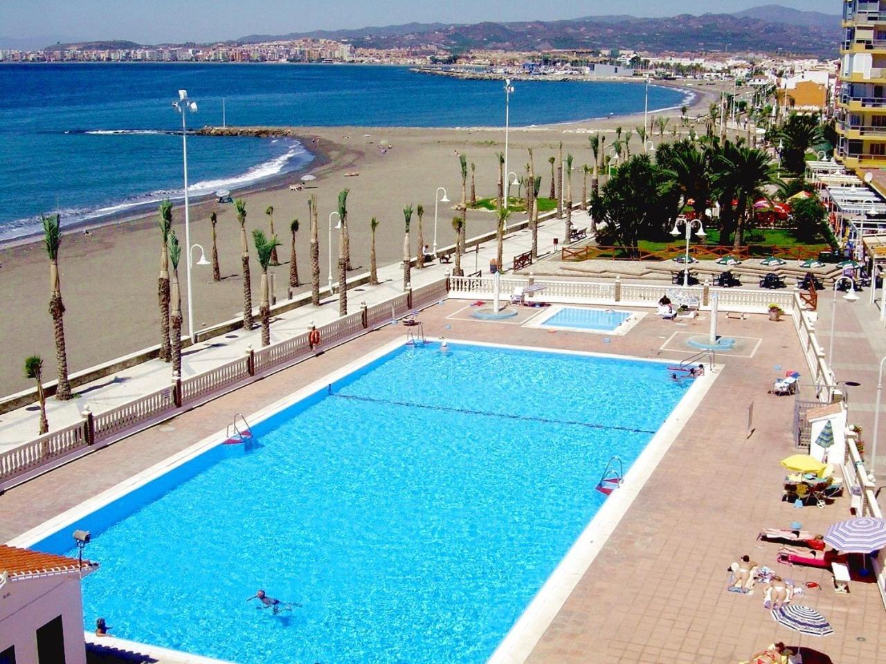 Apartamentos Intercentro Algarrobo-Costa Apartamentos Turisticos -Inmobiliaria Экстерьер фото