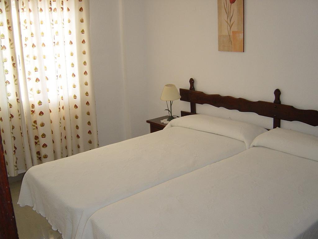 Apartamentos Intercentro Algarrobo-Costa Apartamentos Turisticos -Inmobiliaria Экстерьер фото