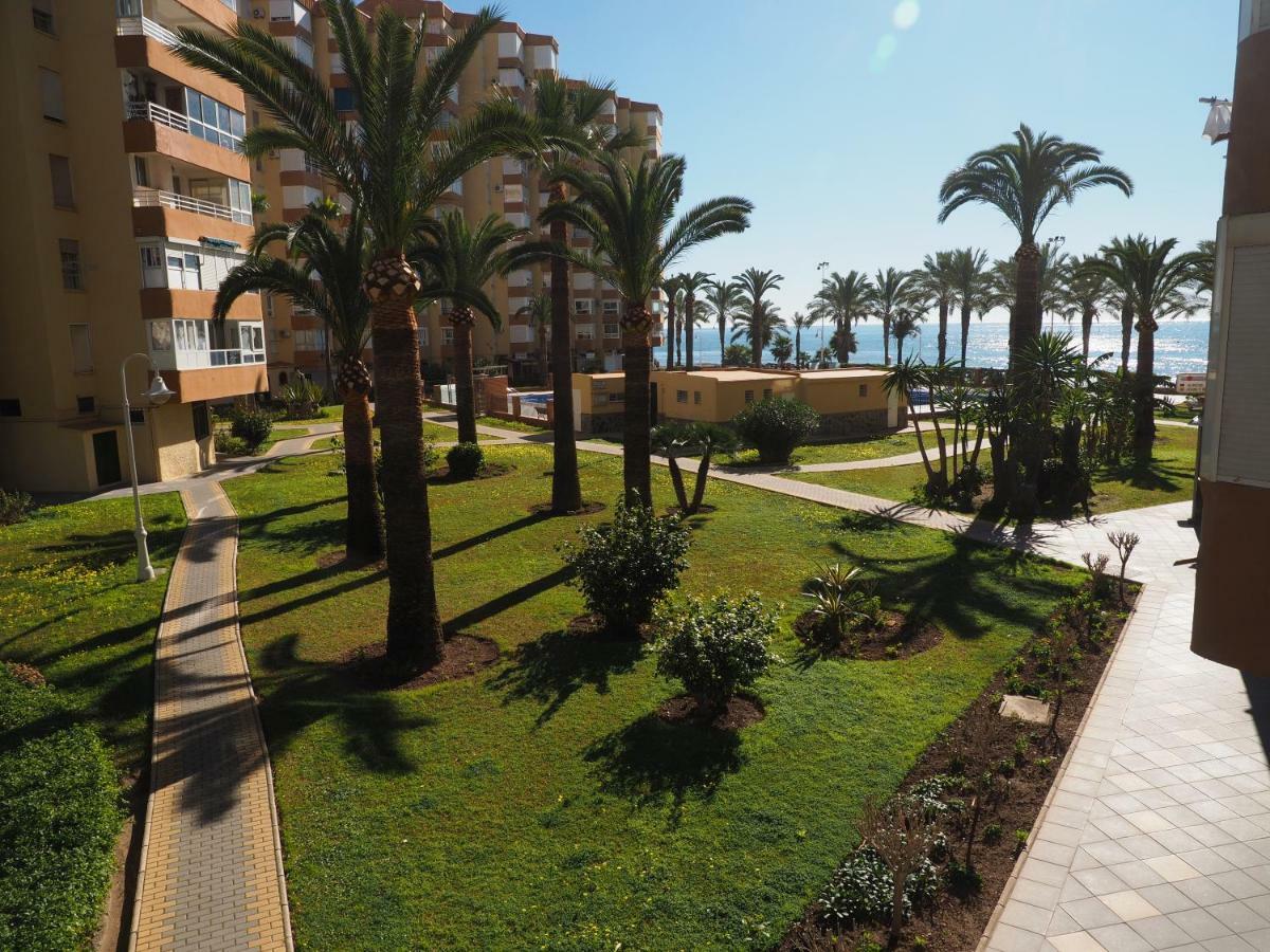 Apartamentos Intercentro Algarrobo-Costa Apartamentos Turisticos -Inmobiliaria Экстерьер фото